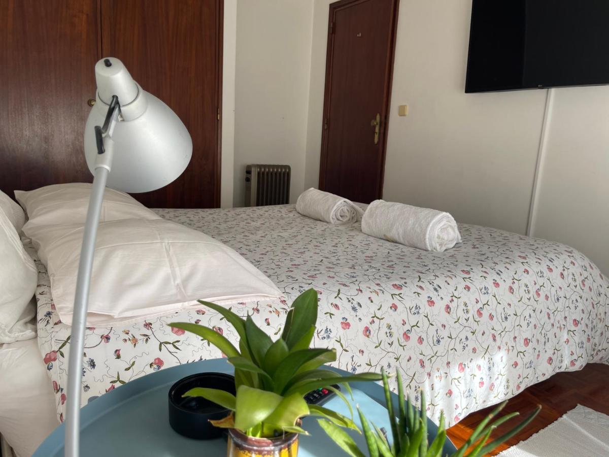 Besthomestay- Caparica Beach Lisbon Almada Esterno foto